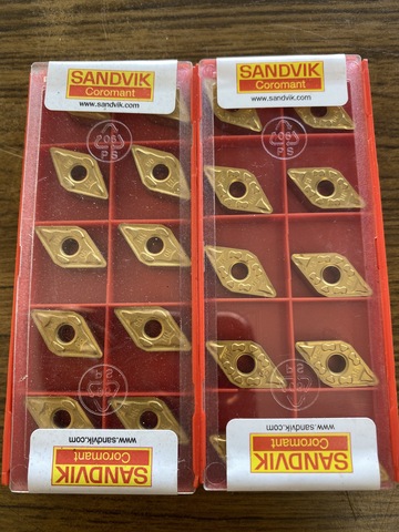 チップサンドビック DNMG 11 04 08-MM/DNMG 11 04 08-MF_画像1