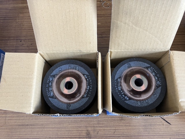 フレキシブル砥石 100×2×15 AC60 三晃製砥 20枚入り 2箱セット_画像1