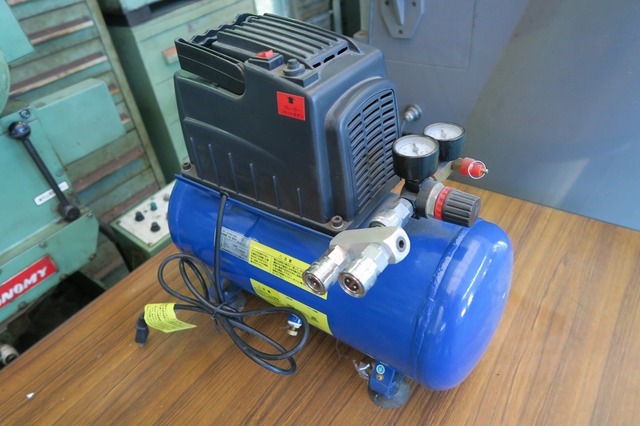 コンプレッサー レシプロ ナカトミ YCP-12_画像1